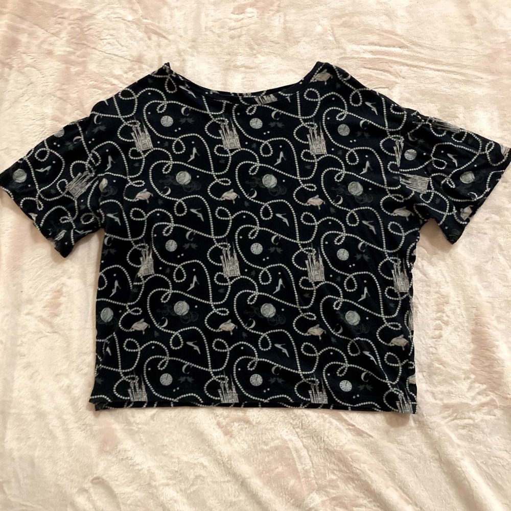 Uniqlo Cinderella Top